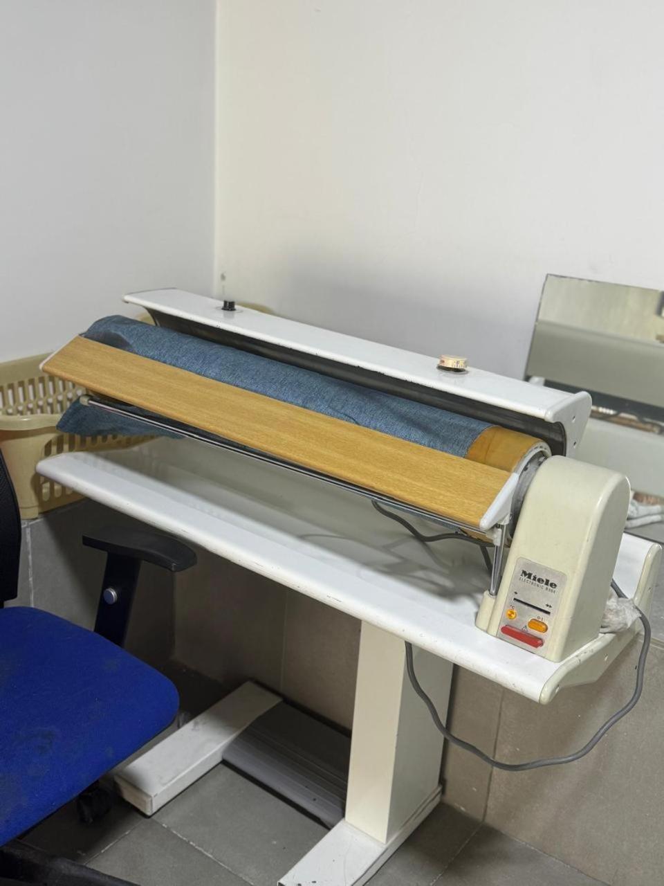 Weibdeh Heights Hotel Suites Amman Luaran gambar